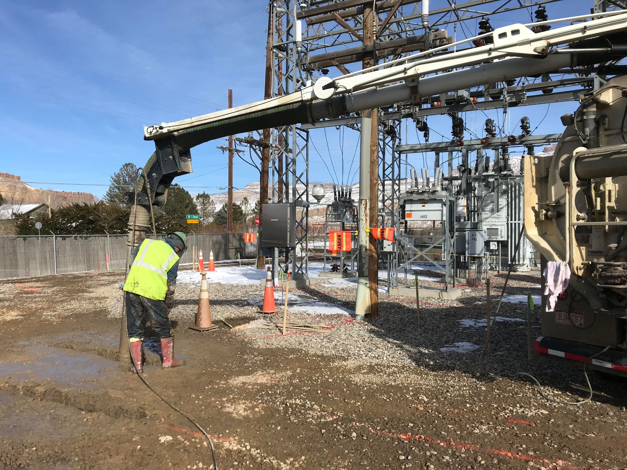 327463210_941410693516536_528215950782824450_n Trenching. Trenching at substation.
